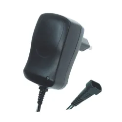 Univerzalni strujni ispravljač 3-12V