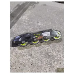 Set 8 tockica za rolere 72mm i lezajevi,osovin,koc. zeleno crni m 2023