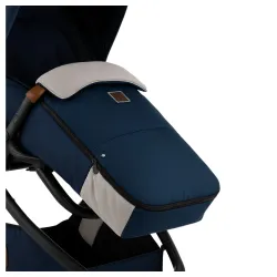 Footmuff Icon legend deep water