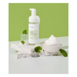 IUNIK IUFBCENT PENA ZA DUBINSKO ČIŠĆENJE LICA OD CENTELLE 150ML