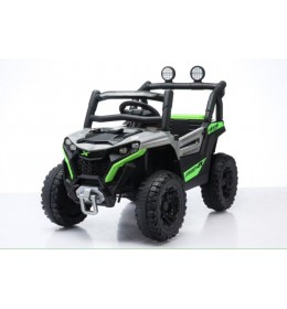 Auto na baterije TS-303 Vešanje na četiri točka Tiho ljuljanje Spor start Jedan-na-jedan 2.4G Bluetooth daljinski upravljač Pesme Muzika Rano obrazovanje Sa USB i MP3 Dupla vrata Sa sigurnosnim pojasevima Karoserija LED svetla Vetrobran sa svetlima Sa korpom Veličina: 95*52*63CM 4 boje:crvena, zelena, roze i narandzasta. Težina proizvoda:11kg