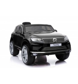 VOLKSWAGEN TOUAREG CRNI 2018